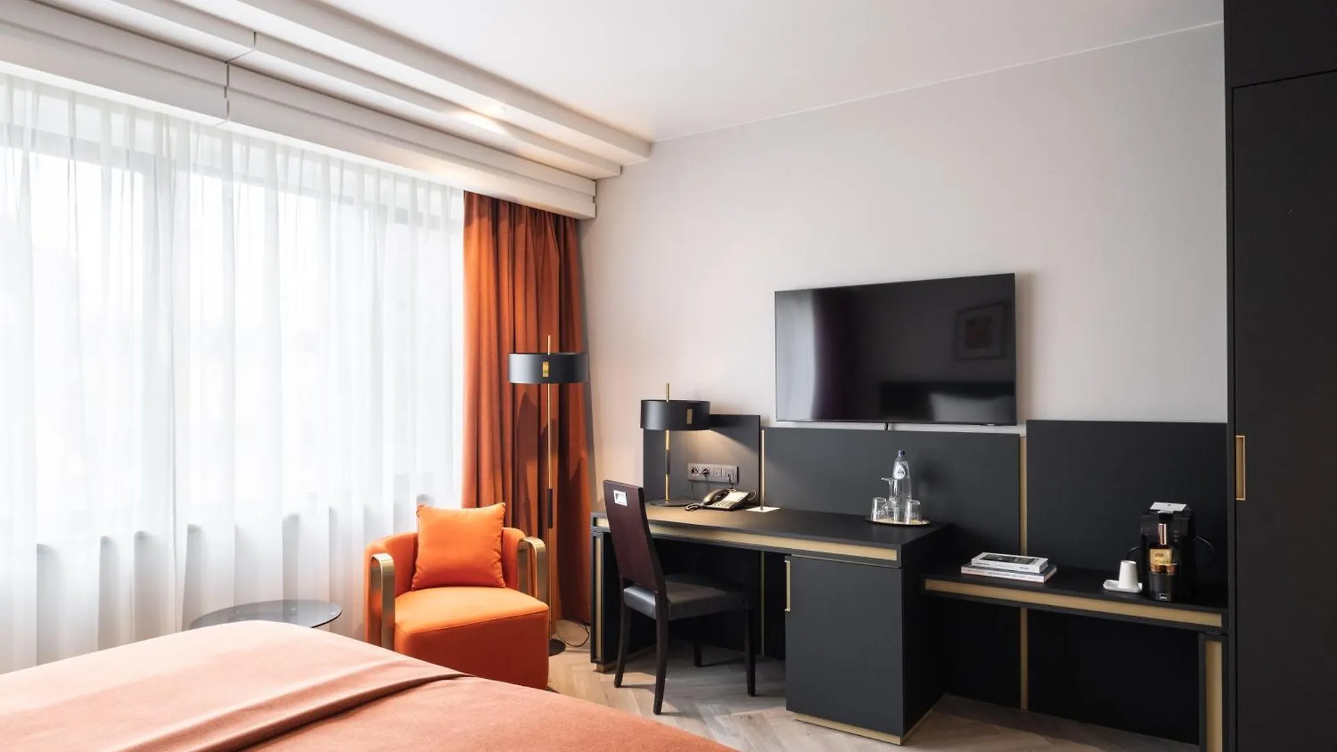 Hyllit Hotel Αμβέρσα