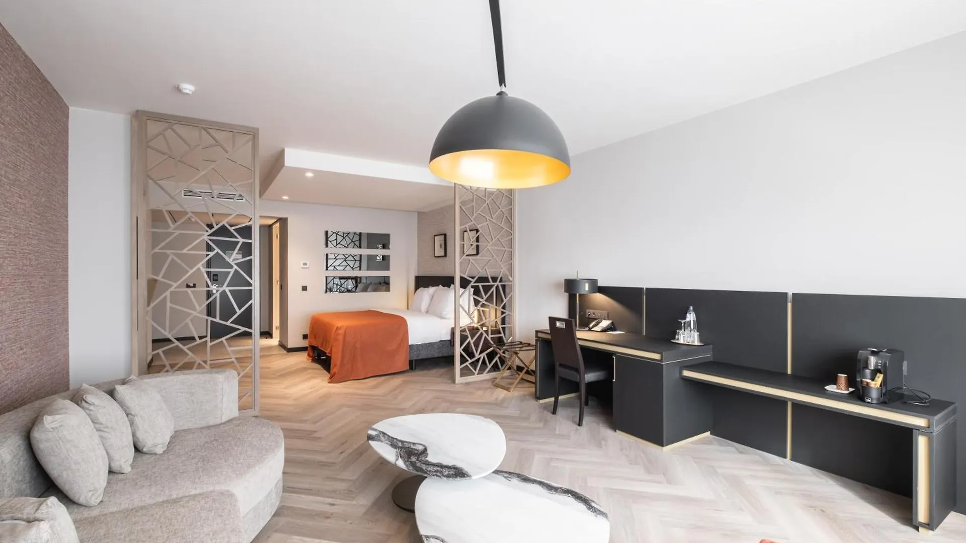 Hyllit Hotel Antwerp